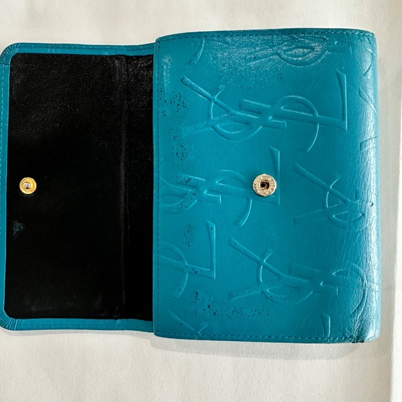 Vintage YSL compact kiss lock wallet - Picture 16 of 16